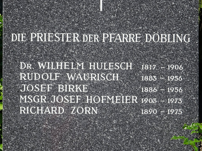 Priester der Pfarre Dbling