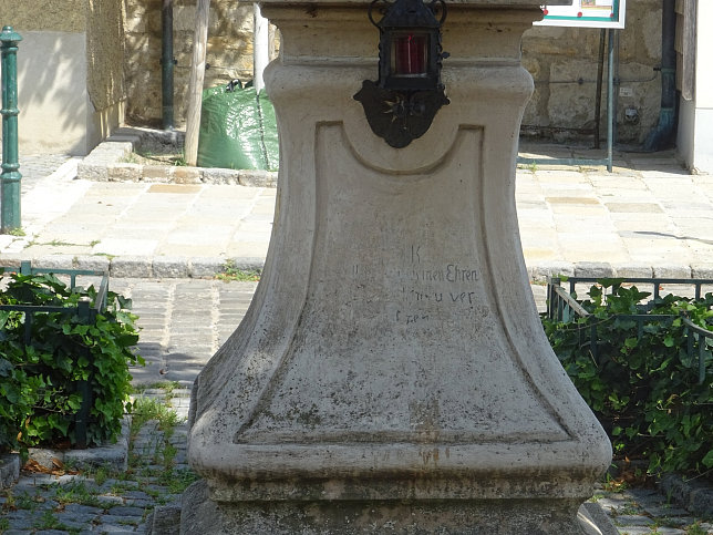 Johannes Nepomuk Statue Pfarrplatz Heiligenstadt