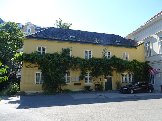 Villa Wertheimstein und Bezirksmuseum Döbling