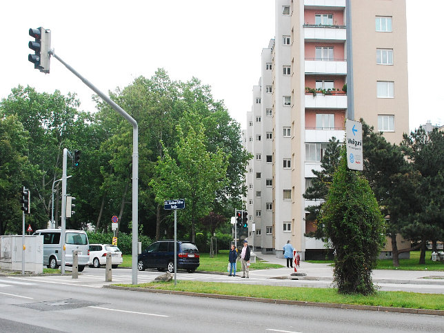 Fugngerdurchgang unter der Adalbert-Stifter-Strae