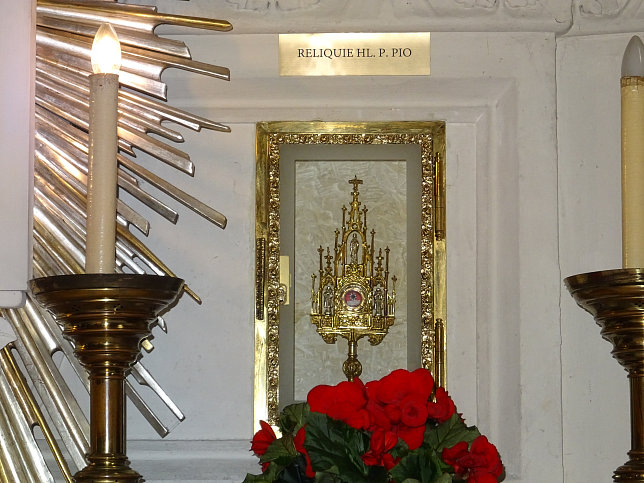 Brigittakirche, Reliquie Hl. P. Pio