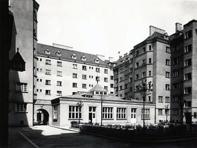 Janecek-Hof