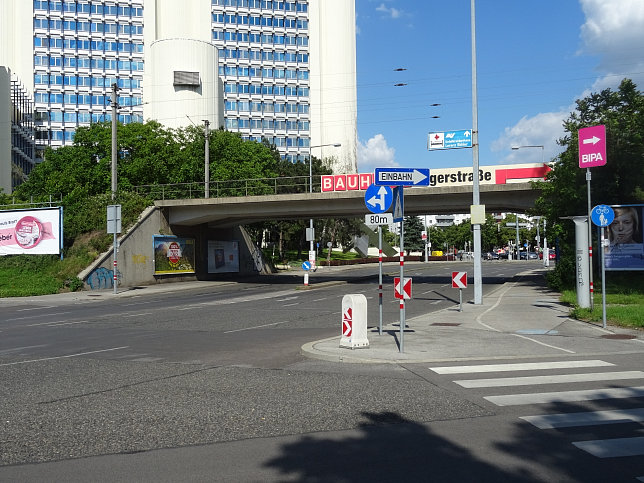 Nordwestbahnbr�cke Lorenz-M�ller-Gasse