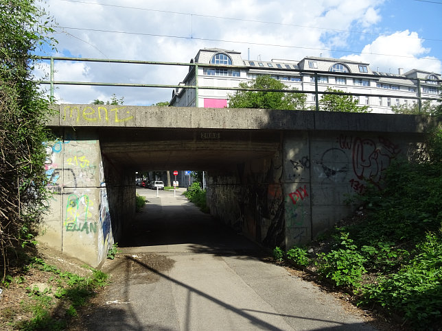 Personendurchgang unter �BB