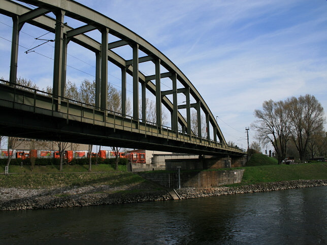 Uferbahnbrcke