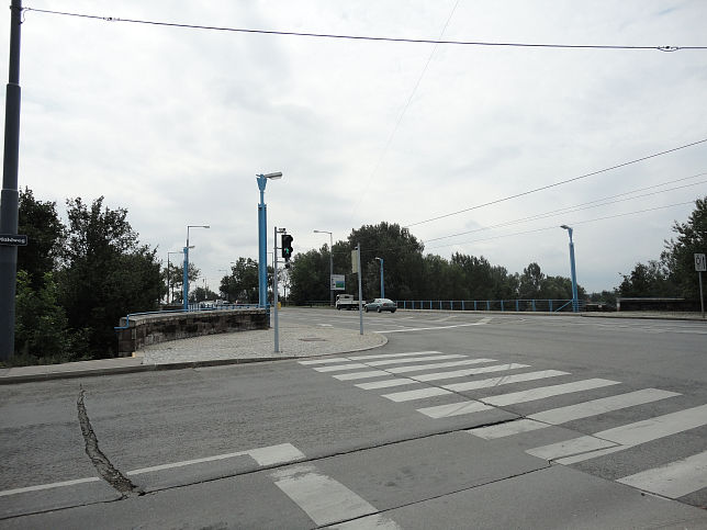 Brcke Prager Strae, 1B25