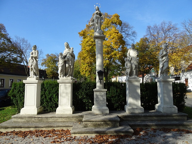 Figurengruppe (Mariensule)