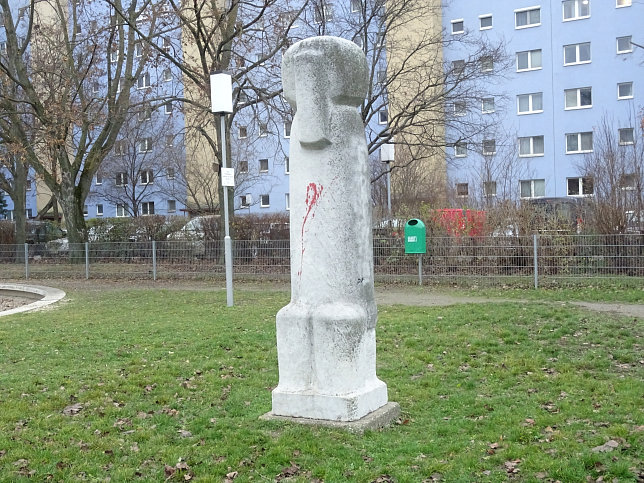 Skulptur 'Die Trauernde'