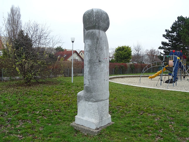 Skulptur 'Die Trauernde'