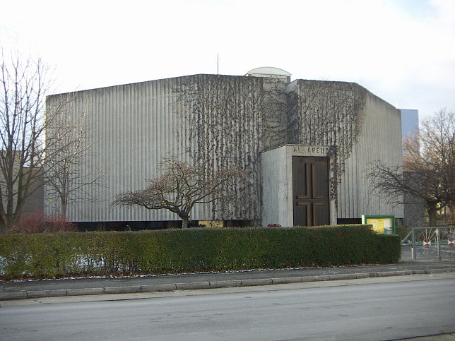 Heilig-Kreuz-Kirche (Großfeldsiedlung)