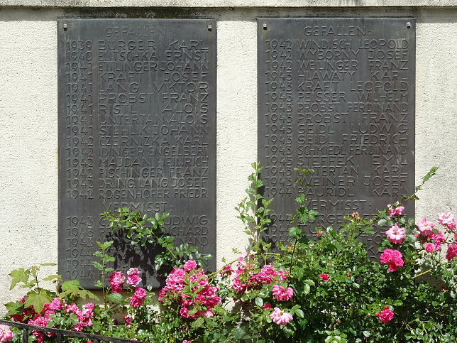 Kriegerdenkmal Strebersdorf