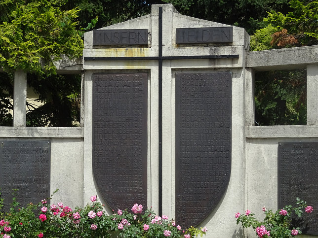 Kriegerdenkmal Strebersdorf