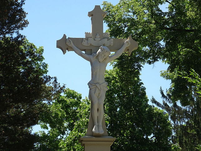 Stammersdorfer Zentralfriedhof, Kreuz