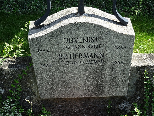 Strebersdorfer Friedhof, Grab der Schulbr�der