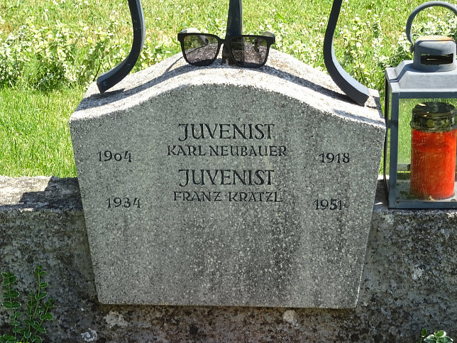 Strebersdorfer Friedhof, Grab der Schulbr�der