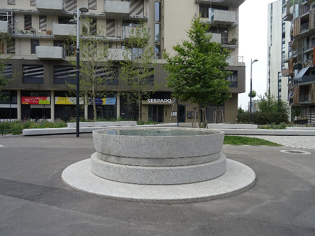 Brunnen am Eva-Maria-Mazzucco-Platz