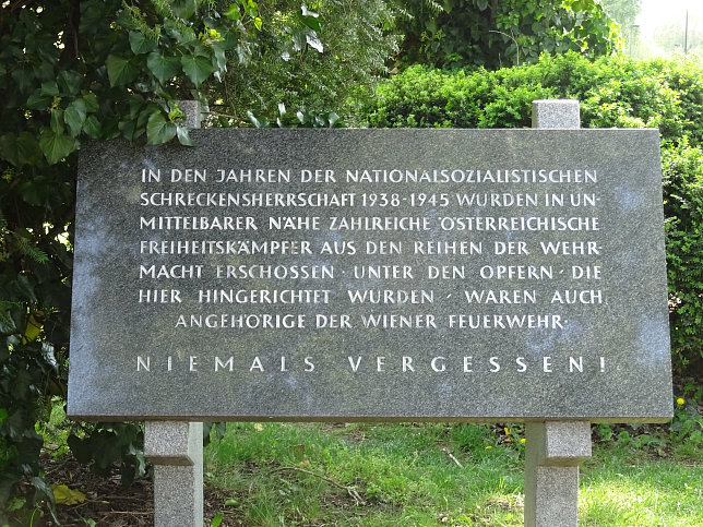Gedenktafel fr die Opfer der NS-Militrjustiz 1938-1945