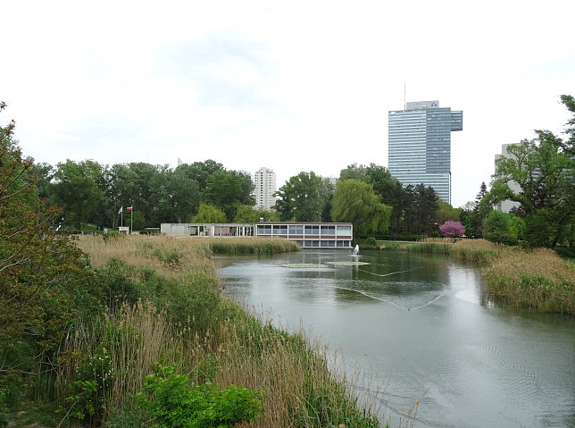 Koreanisches Kulturhaus am Irissee