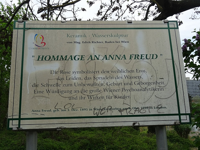 Anna Freud-Brunnen von Edith Richter