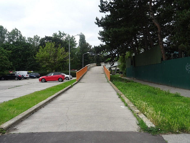 Steg Viktor-Kaplan-Stra�e