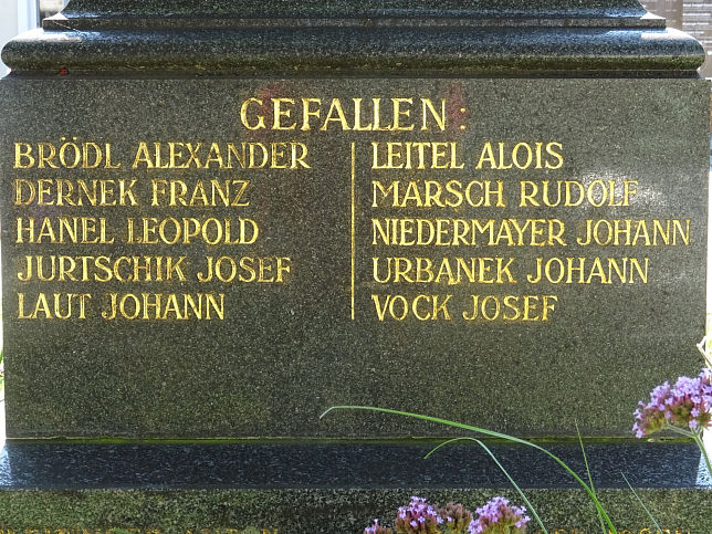 Kriegerdenkmal Breitenlee