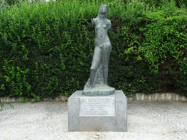 Weibliche Kathedrale von Fritz Wotruba