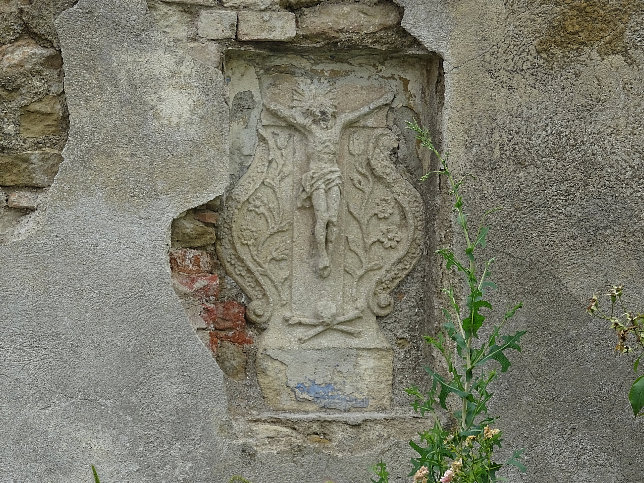 Kriegerdenkmal bei der Pfarrkirche in Atzgersdorf