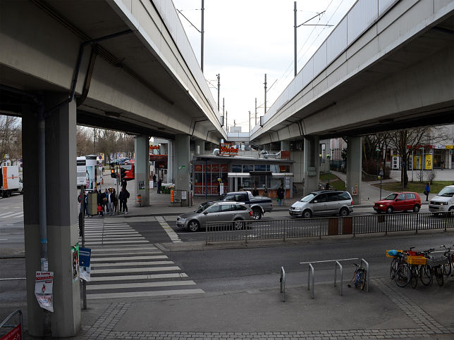 Brckentragwerke der Hochstrecke Alt Erlaa - Zanaschkagasse