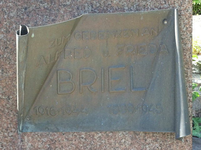 Konrad Briel