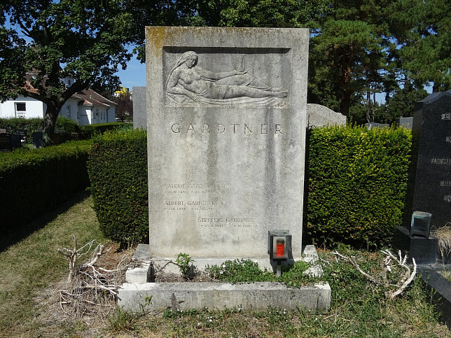 Albert G�rdtner