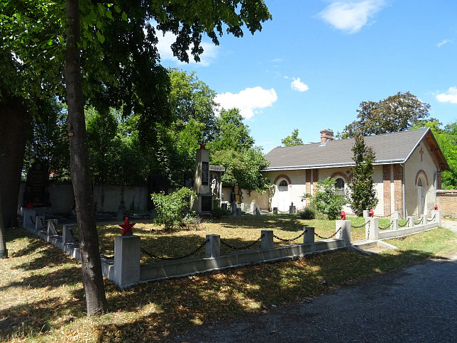 Inzersdorfer Friedhof, Gedenksttte fr die gefallenen Sowjetsoldaten
