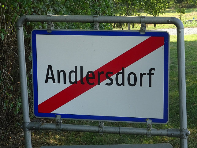 Andlersdorf, Ortstafel-Ende