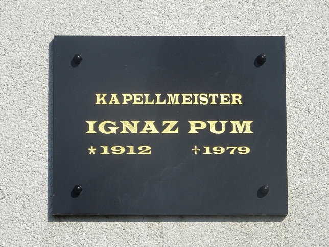 Franzensdorf, Gedenktafel Ignaz Pum