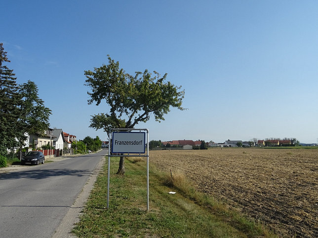 Franzensdorf, Ortstafel