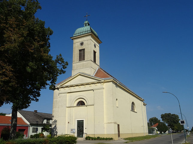 Franzensdorf, Pfarrkirche Hl. Josef