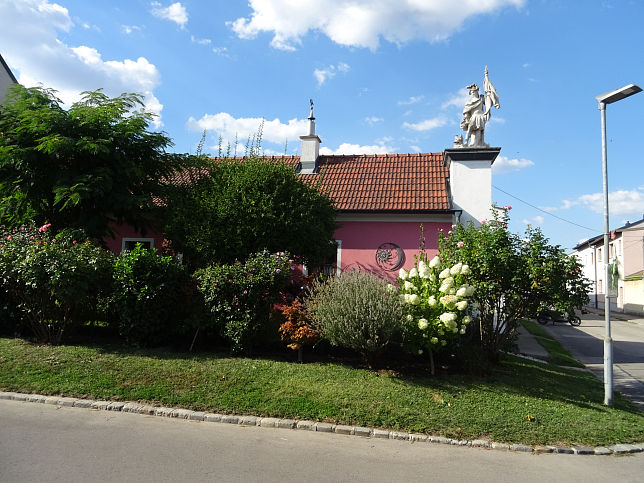 Gerasdorf bei Wien, Hl. Florian Hofgasse