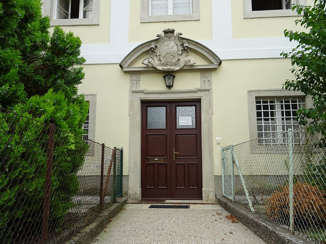 Gerasdorf bei Wien, Pfarrhof