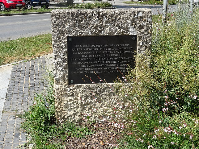 Gro-Enzersdorf, Gedenkstein Schlacht von Deutsch-Wagram