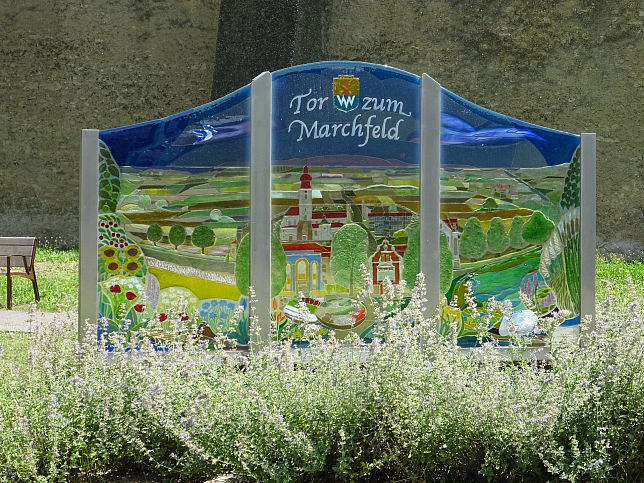 Gro-Enzersdorf, Tor zum Marchfeld