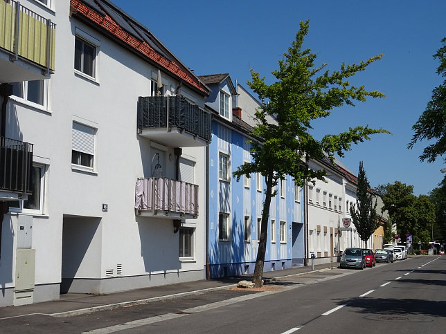 Kledering, Klederinger Hauptstraße