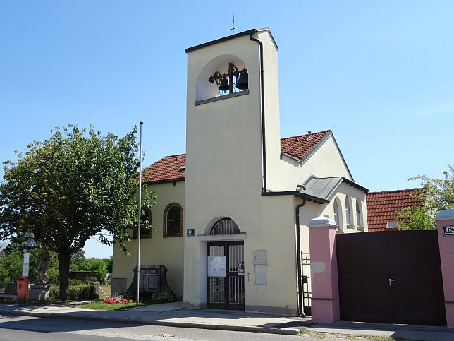 Kledering, Pfarrkirche