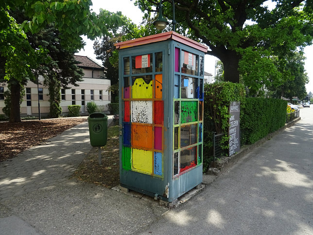 Leopoldsdorf im Marchfeld, Bcherzelle