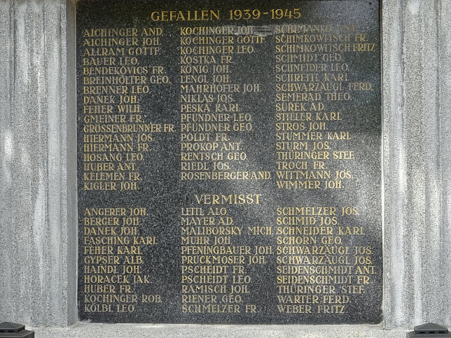 Mannswrth, Kriegerdenkmal