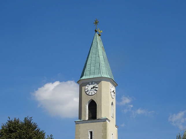Niederkreuzstetten, Kirche