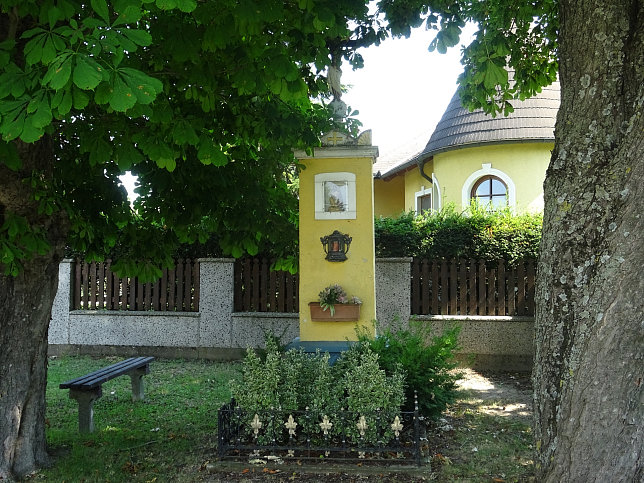 Schnau an der Donau, Urlauberkreuz