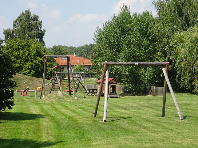 Schnau an der Donau, Spielplatz